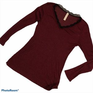 Vanilla Bay Lace V-neck Ribbed Long Sleeve Top